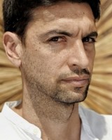 帕斯托雷：现在球员十八九岁就年薪千万，能保持对足球的热爱吗？