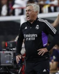 炸金花规则-安切洛蒂：吕迪格踢左后卫没问题 今夏不会再引援